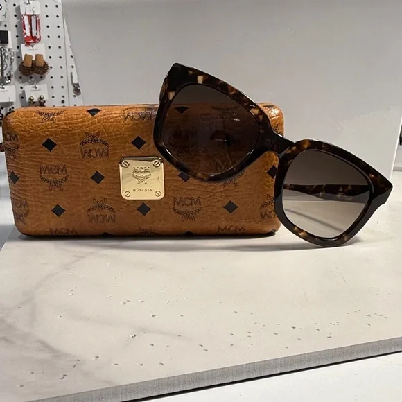 MCM Tortoise Shell Sunglasses with case display picture 2